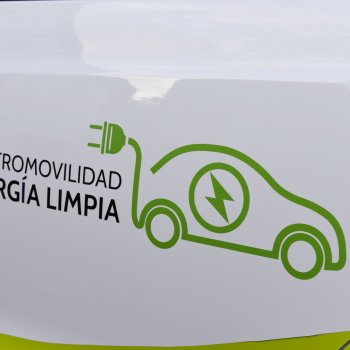 Municipalidad de Providencia junto a Enel X aplican plan para reducir su huella de carbono