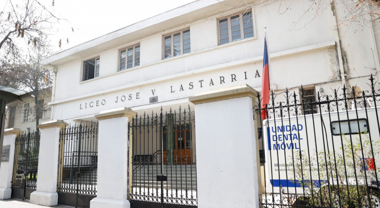Alcalde Jaime Bellolio: “La violencia no puede tomarse los liceos"