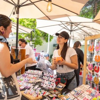 Apoya lo local: ferias de emprendimiento en Providencia (noviembre–diciembre 2025)