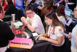Providencia impulsará más de 550 oportunidades laborales para jóvenes en nueva versión de la Feria "Activa tu Talento"